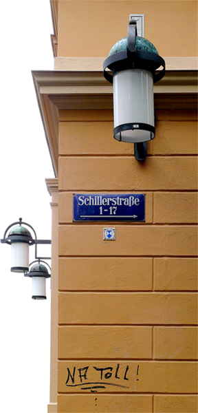 Straßenschild in Weimar »Schillerstraße 1-17«